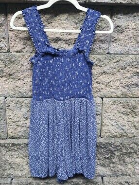 Women's American Eagle printed Floral Smocked Classic Romper pockets white blue